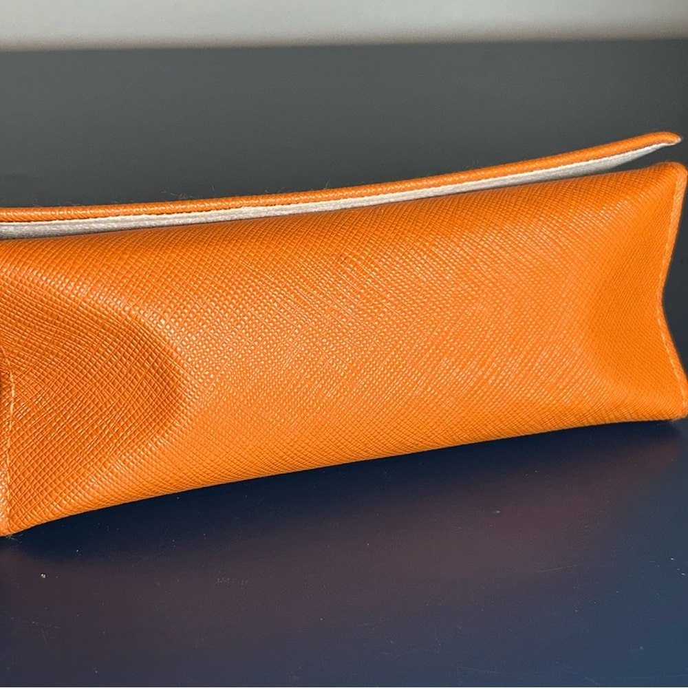Tory Burch Orange Leather Eyewear Case, Eyeglasses or Sunglasses - Picture 4 of 7